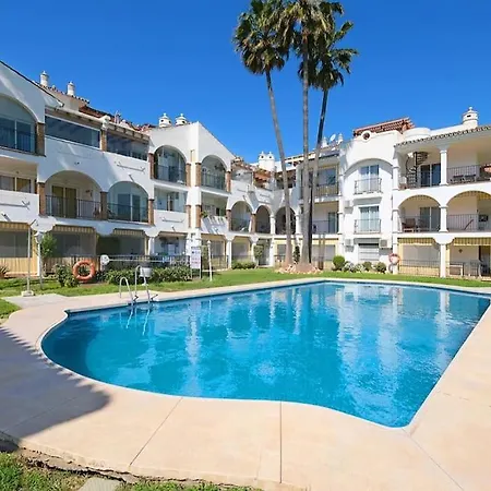 En Siesta Golf Apartment Malaga